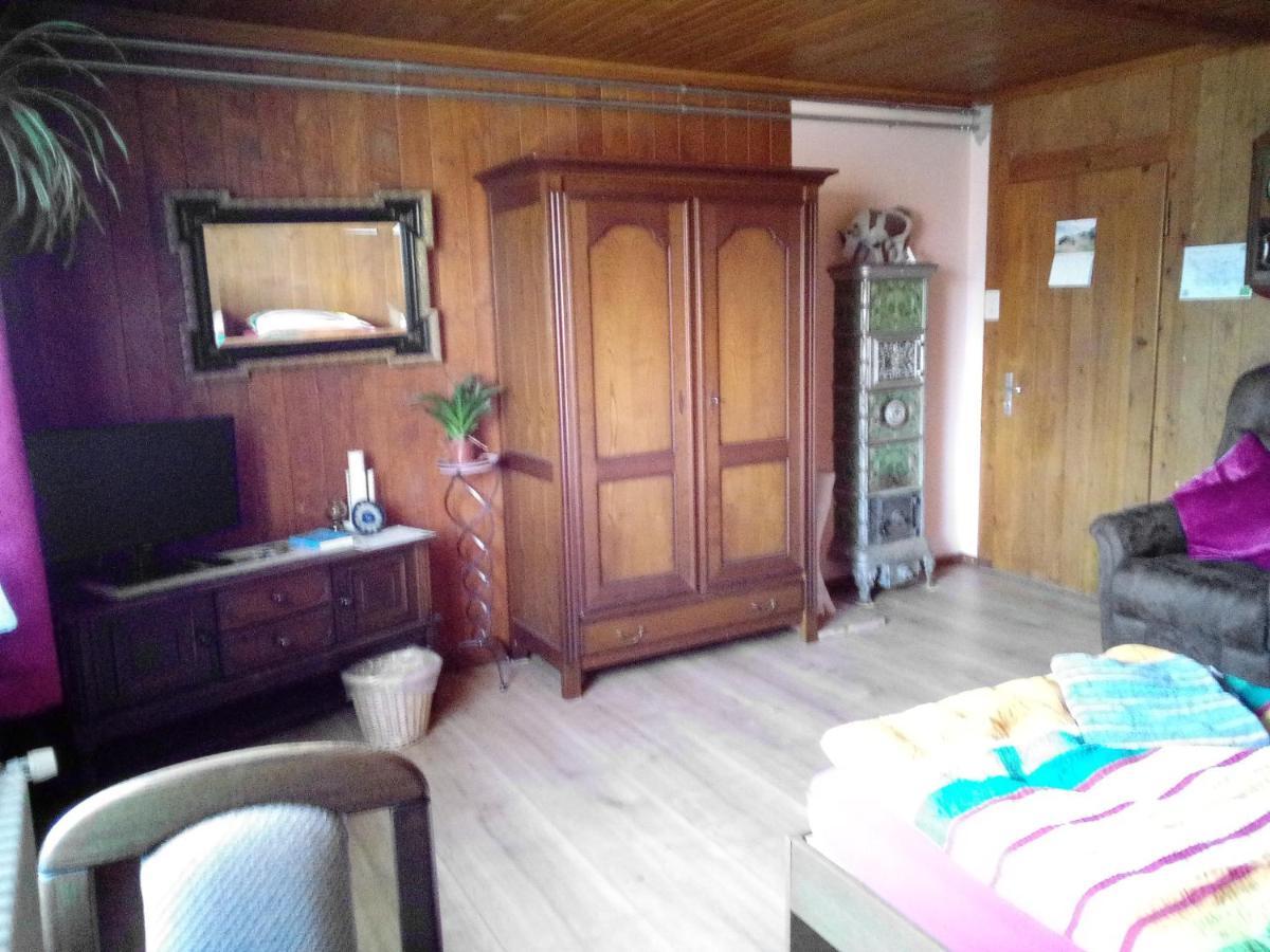Chambre D'Hotes Petit Martel Les Ponts-de-Martel المظهر الخارجي الصورة
